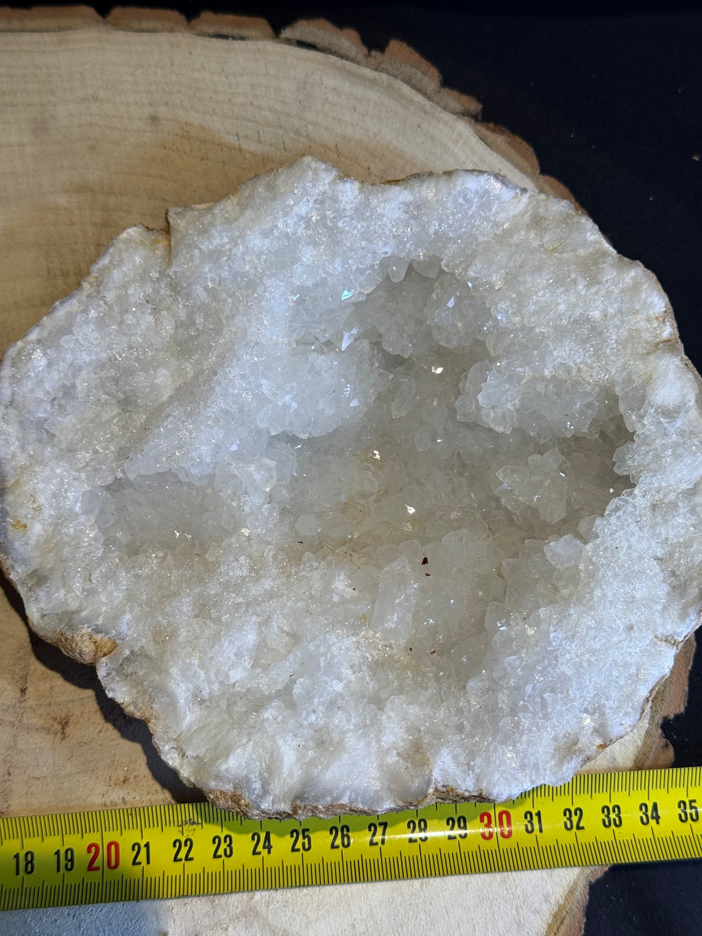 Bergkristal geode – 2 helften – 18 cm – 3,3 kg