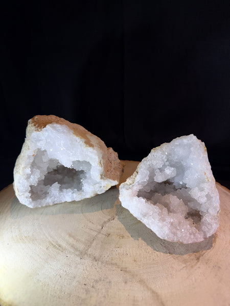 Bergkristal geode – 2,2 kg – 20 cm – prachtig natuur kristal