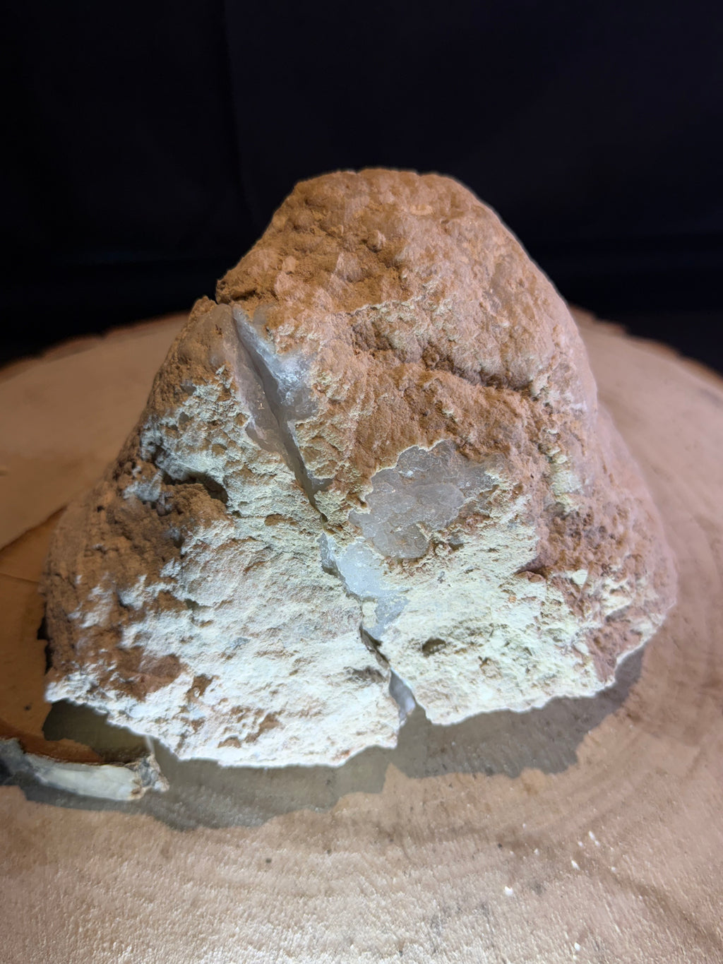 Géode de cristal de roche – 2 moitiés – 20 cm – 2,2 kg