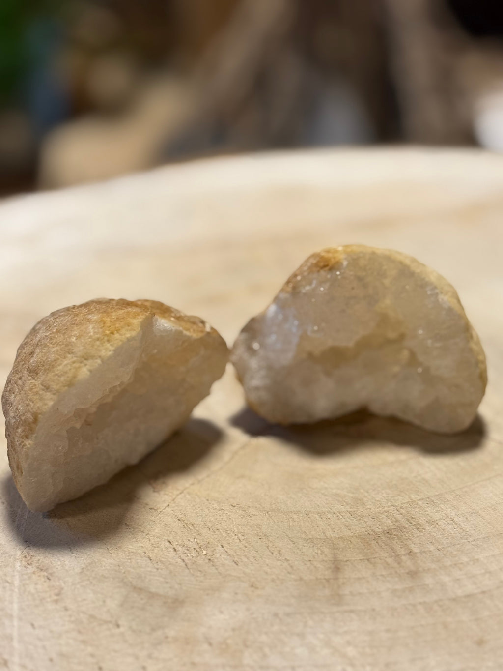 Géode de cristal de roche - env. 7 cm